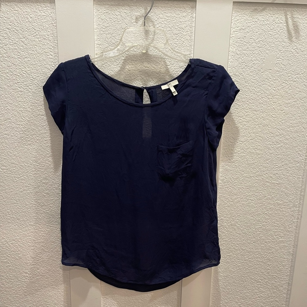 Joie navy blue short sleeve top with keyhole back-Size S-100% silk